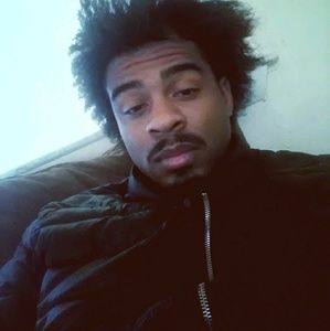 Meet your Posher, Evan